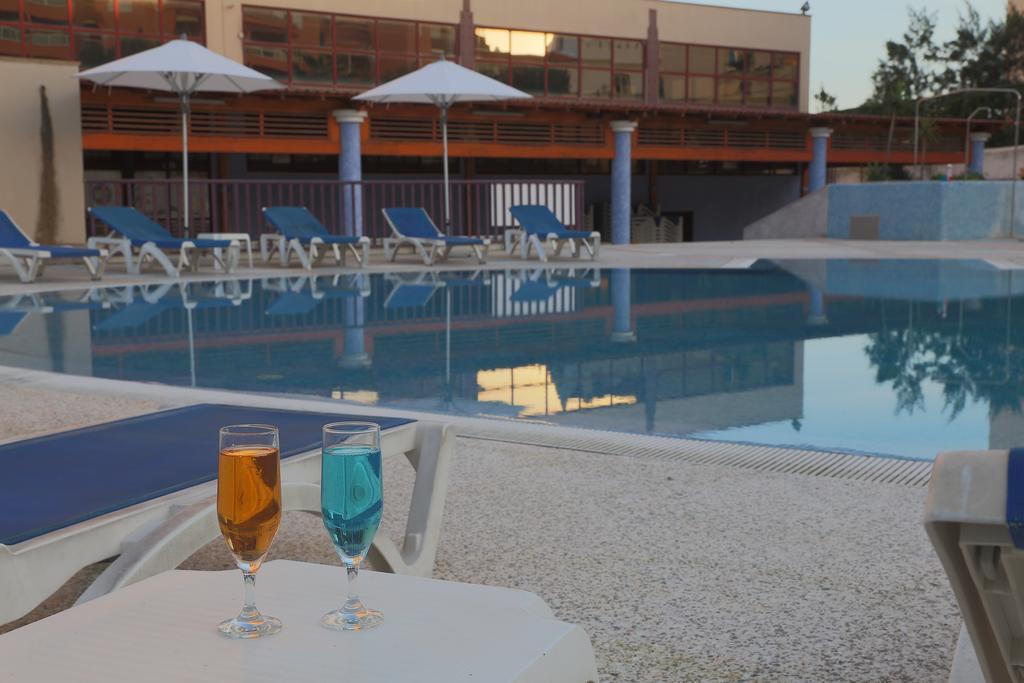 Clube Praia Mar Apartamentos Turisticos Rocha-part Kültér fotó